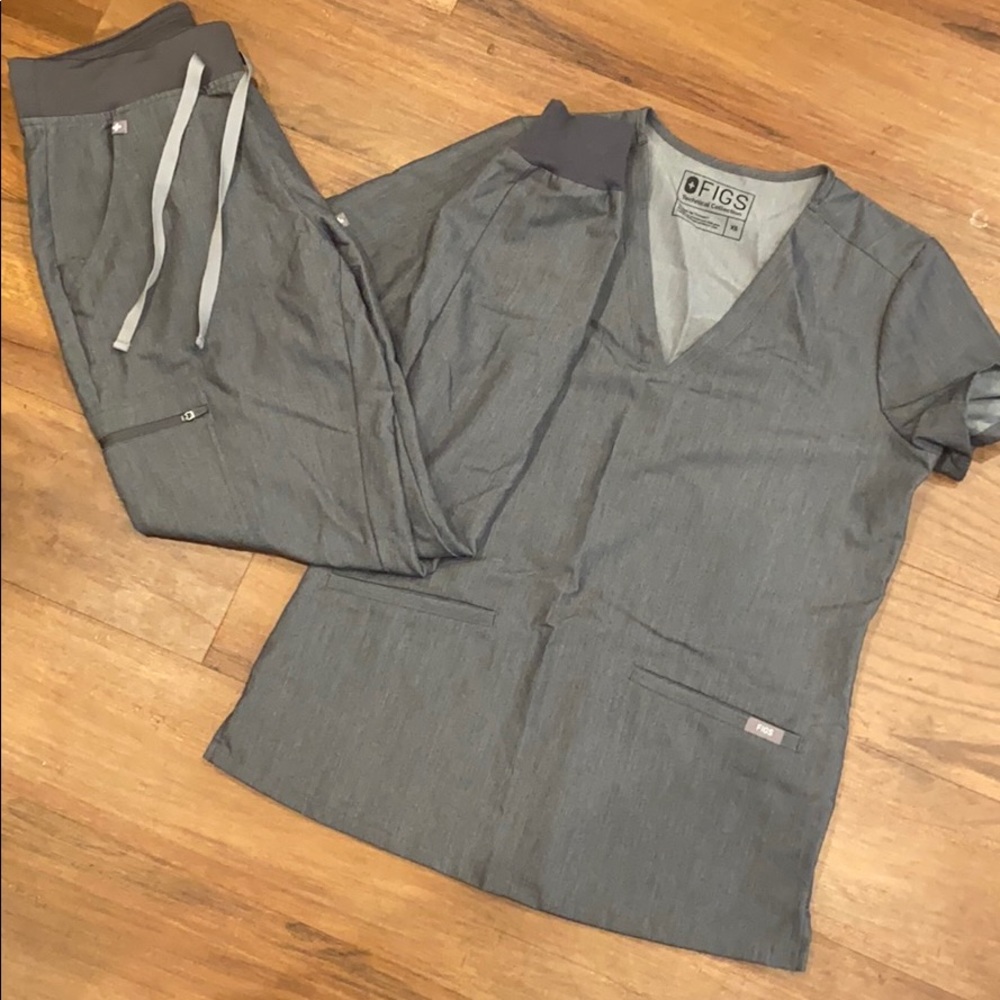 FIGS XS REG JOGGER PANT & TOP